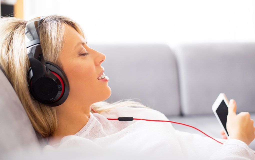 using-upbeat-music-to-improve-your-mood-daily-vibe